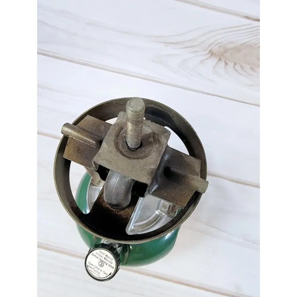 Vintage Coleman 5120 LP Gas Lantern Green 1968 No Globe